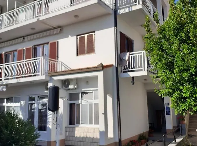 Ani 1 Gradac (Split-Dalmatia)